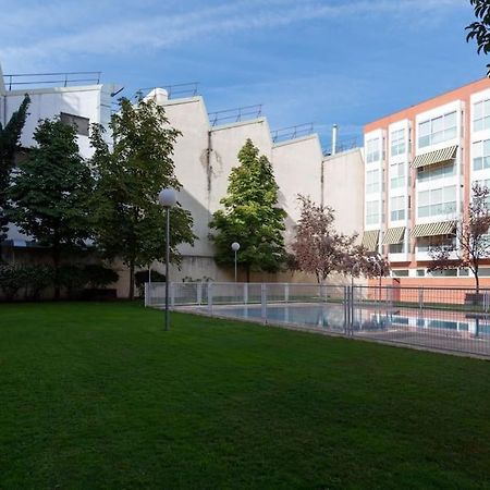 Vivienda Con Zona De Trabajo, Piscina Y Parking Apartment Madrid Bagian luar foto